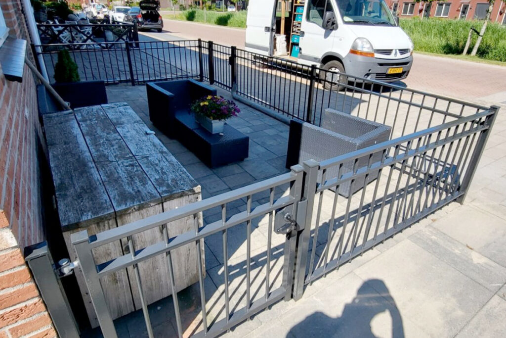 Voordelen stalen hekwerk