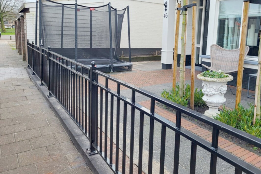 Sierhekwerk van staal laten maken