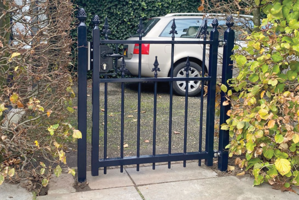 Stalen tuinhekwerk DIY