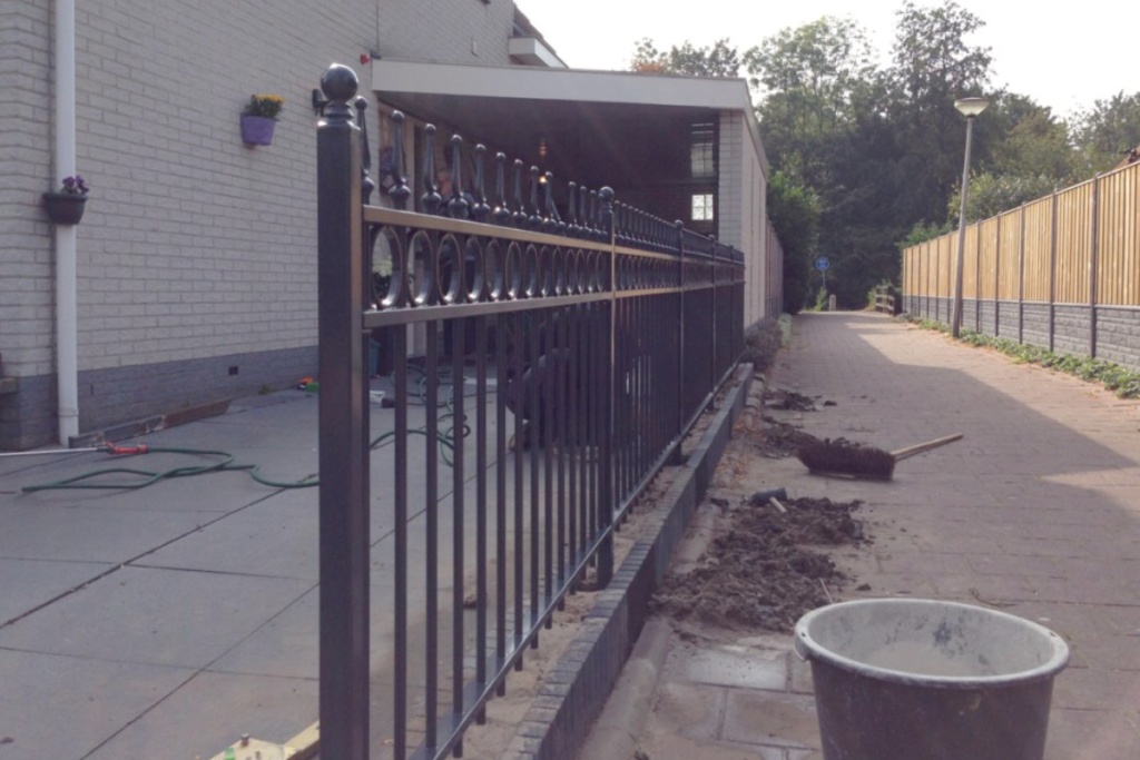 Stalen tuinhekwerk laten lassen