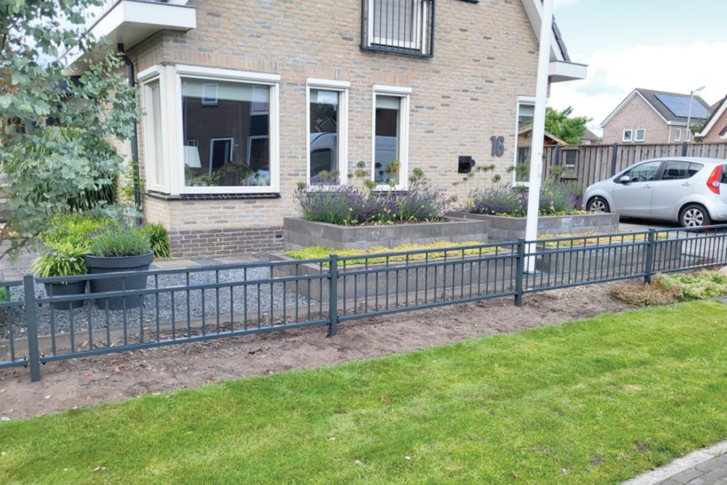 Waar koop je stalen sierhekwerk