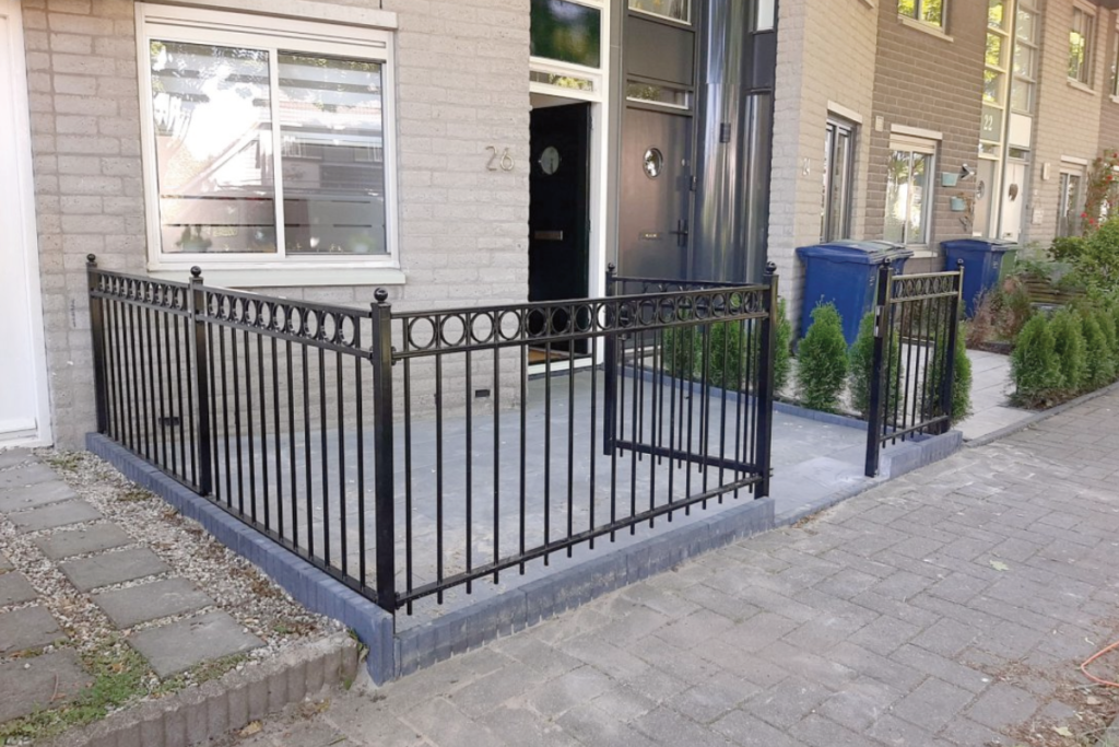 Waar koop je stalen sierhekwerk