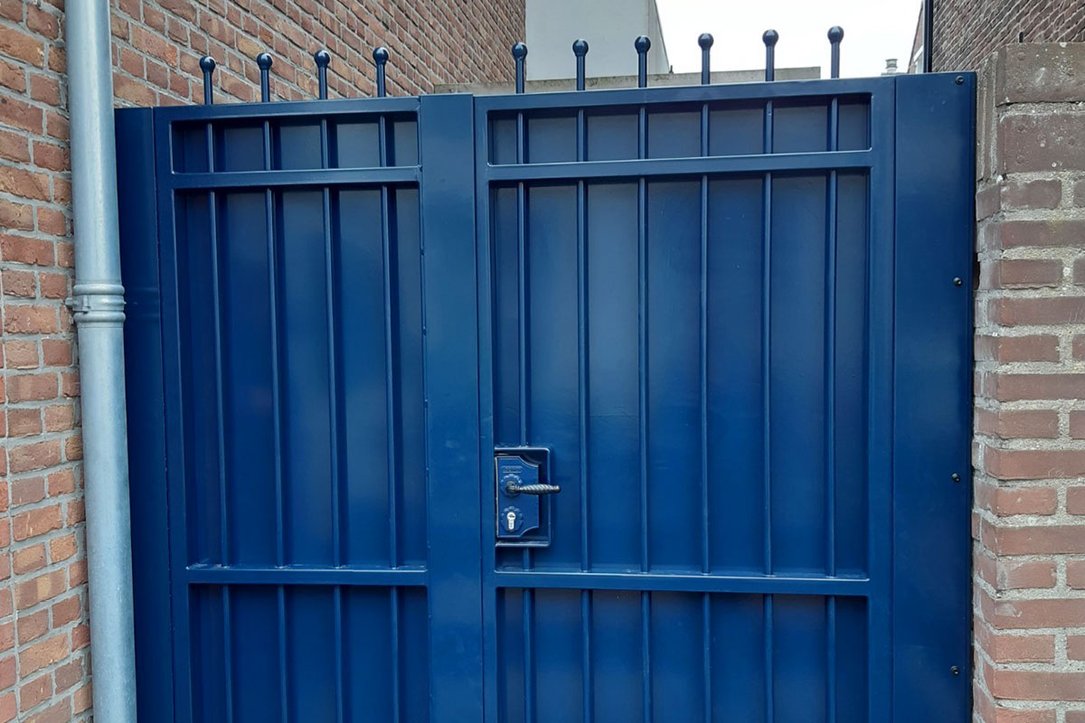 volledig gesloten poort