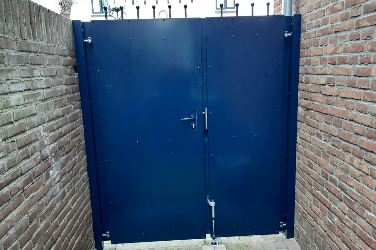 volledig gesloten poort