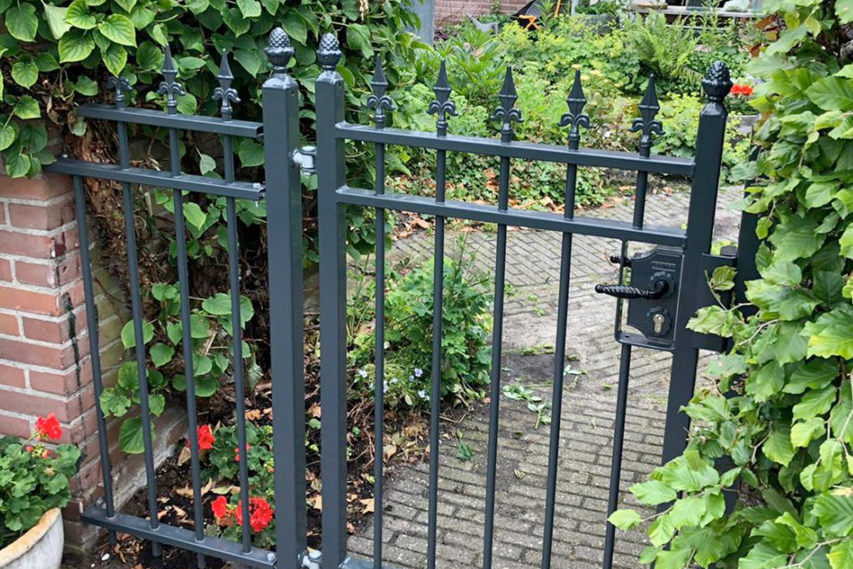 Tuinhekwerk laten plaatsen 2