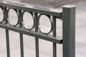 kiezen stalen sierhekwerk oprit