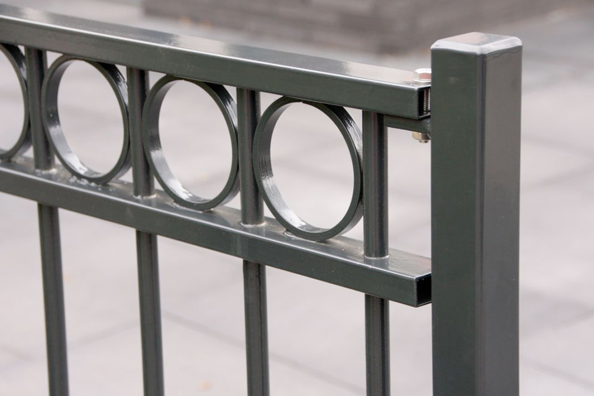 kiezen stalen sierhekwerk oprit