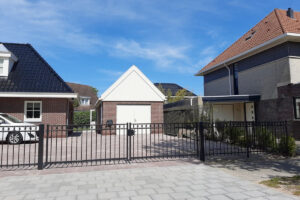 schuifpoort of draaipoort voor je oprit