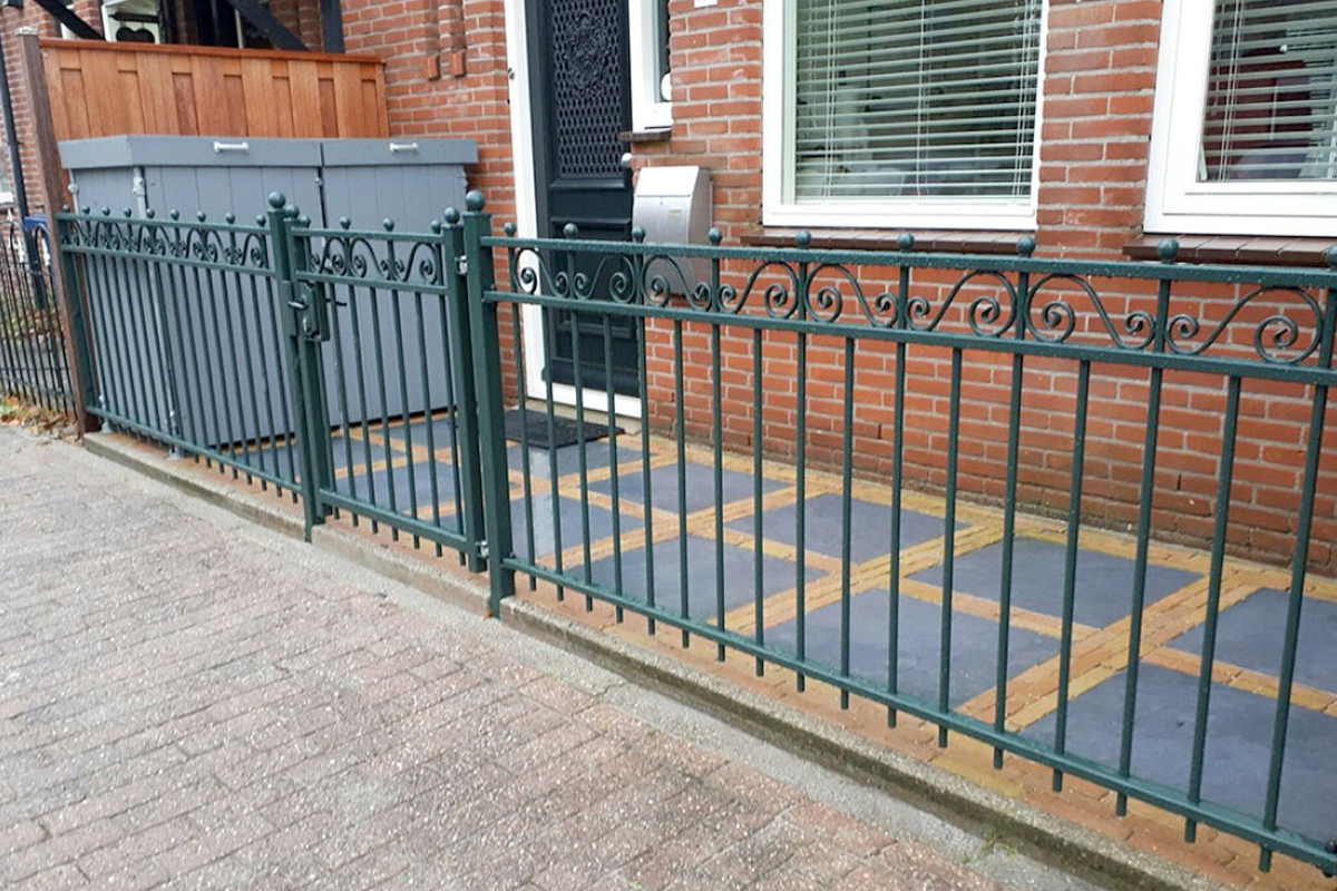 Sierhekwerk van staal