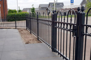 Sierhekwerk van staal laten maken