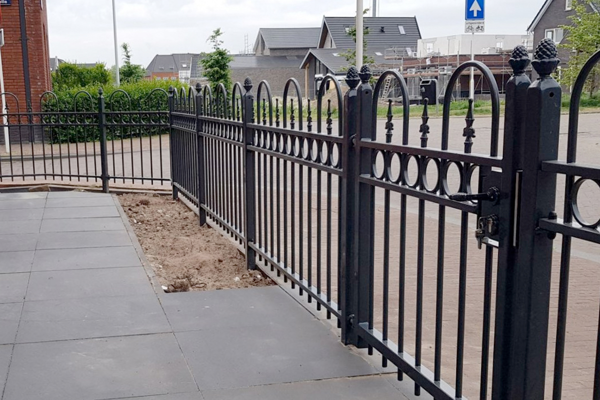 Sierhekwerk van staal laten maken