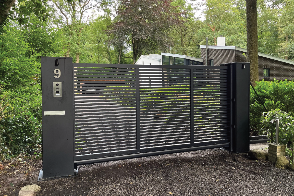 Aluminium poort gepoedercoat