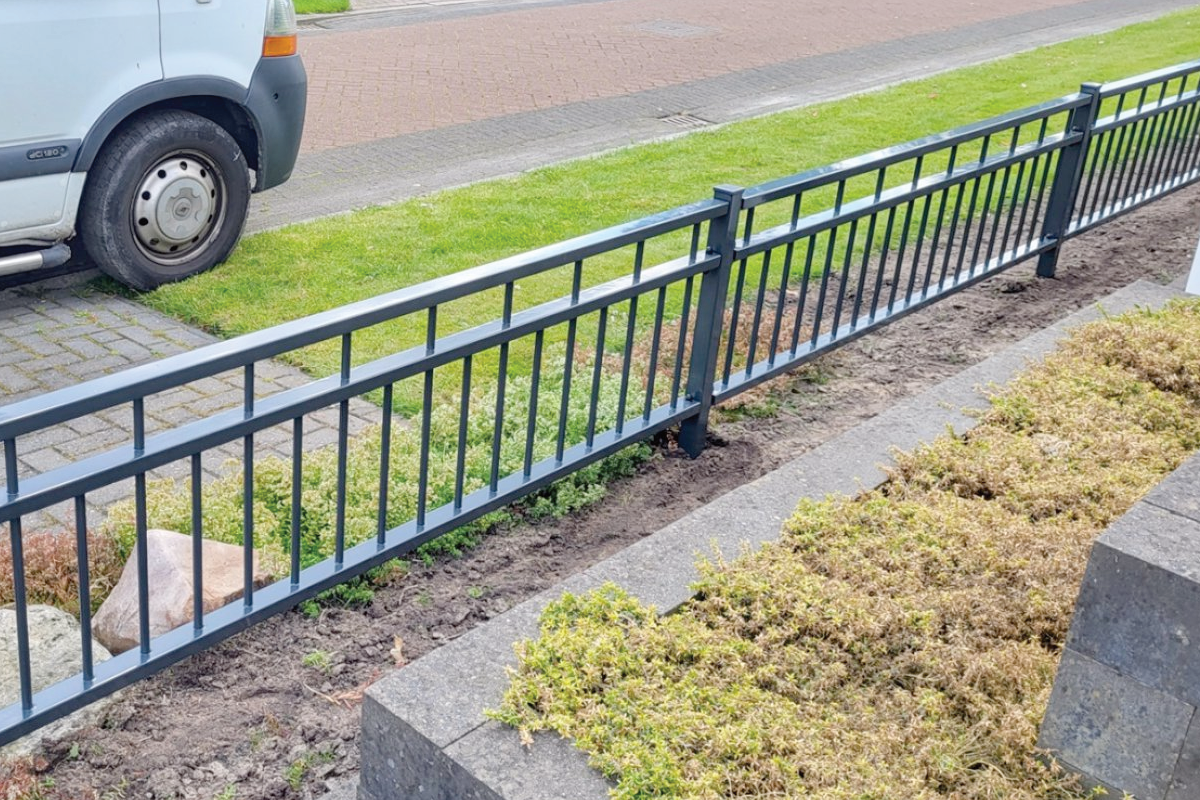 Stalen tuinhekwerk modern